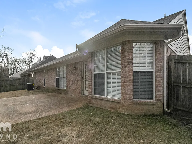 10374 Cottage Oaks Dr — Photo 13