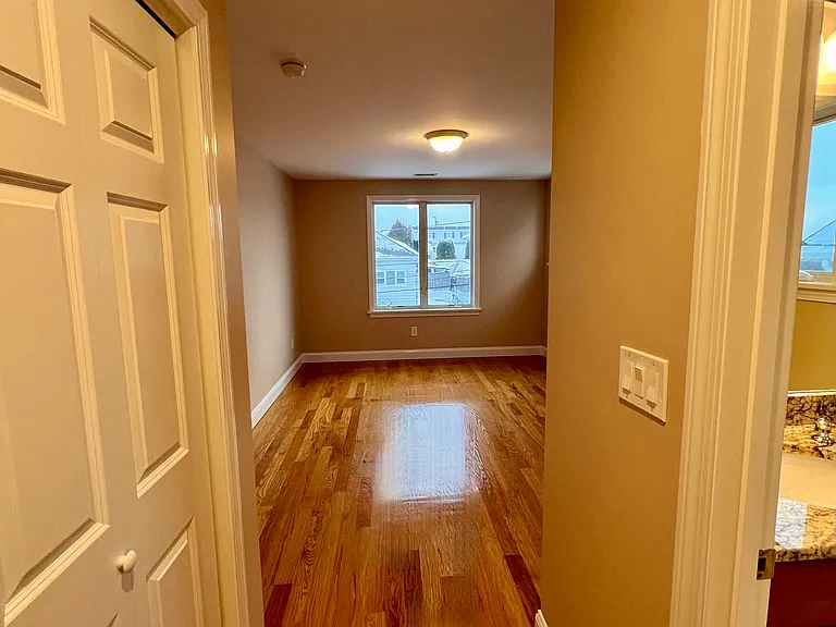 31 Rand St #2 — Photo 6