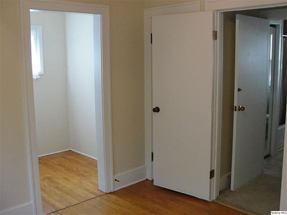 Home for Sale in Quincy, IL $108,000