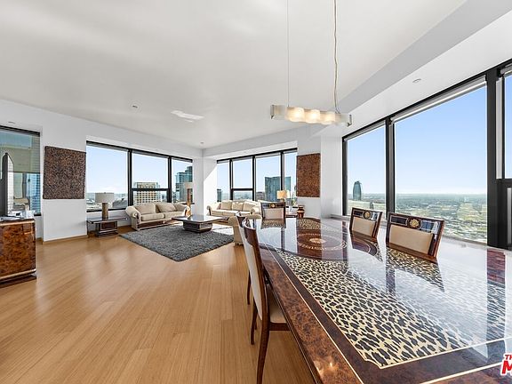 2nd image of 1100 Wilshire Blvd APT 3508