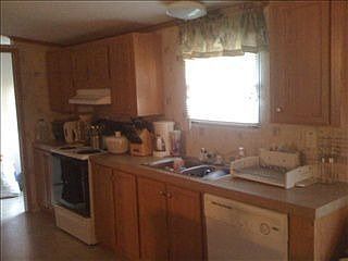 4th image of 2917 McKay Ln