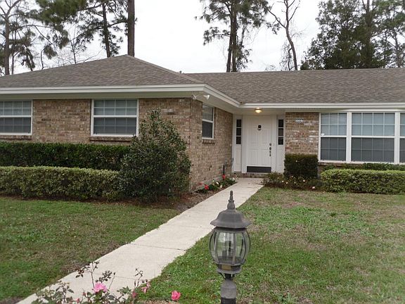 2nd image of 3327 Pickwick Dr S