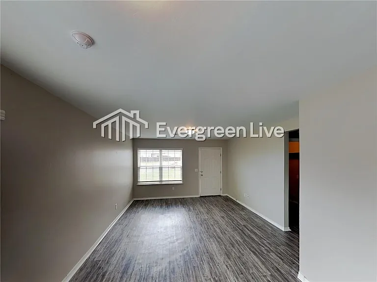 1850 Bliss Cir — Photo 4