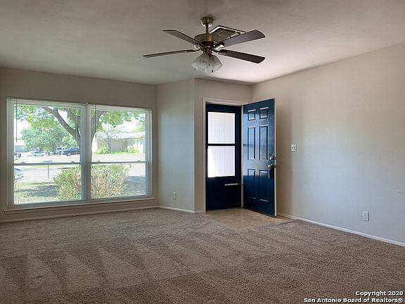 5th image of 7351 Montgomery Dr