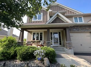 16471 Hawk Ridge Ct NW, Prior Lake, MN 55372
