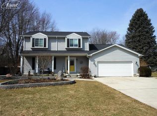 5354 Burwick Rd, Grand Blanc, MI 48439
