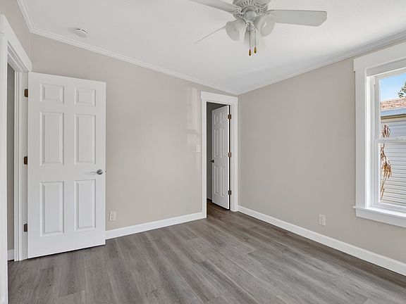 17th image of 3177 N Huntington Ave