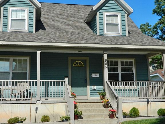 2nd image of 905 Franklin St SE