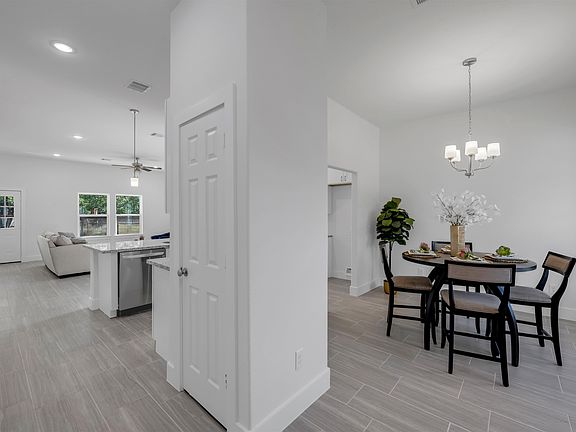 4th image of 110 Norwood Drive