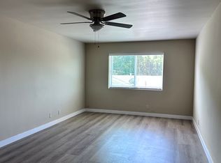 2050 S Corning St APT 11, Los Angeles, CA 90034