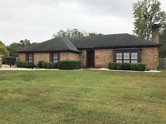 2nd image of 3548 Royal Carriage Dr