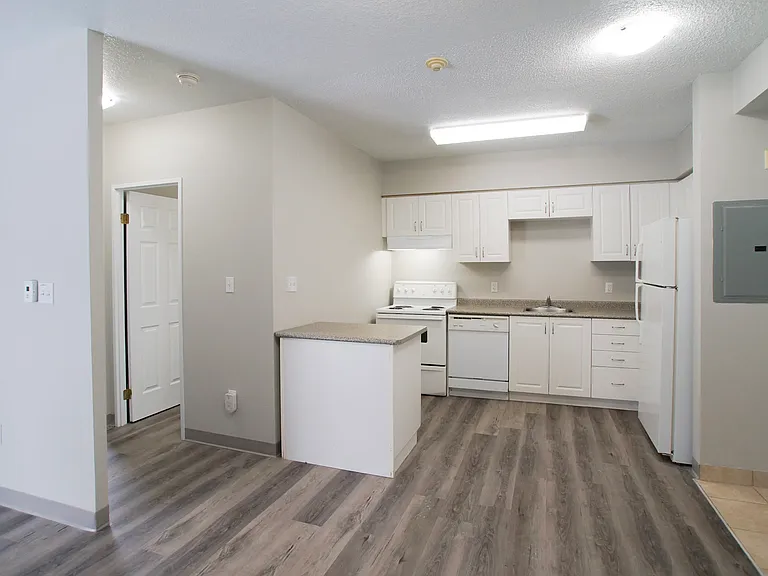736 Old Albert St #115 — Photo 15