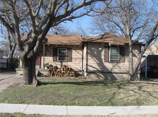 1802 Maple Ave, Grand Prairie, TX 75050