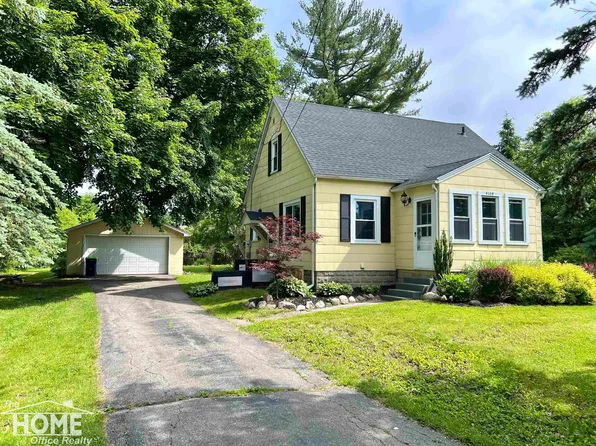 9100 Frost Rd, Saginaw, MI 48609