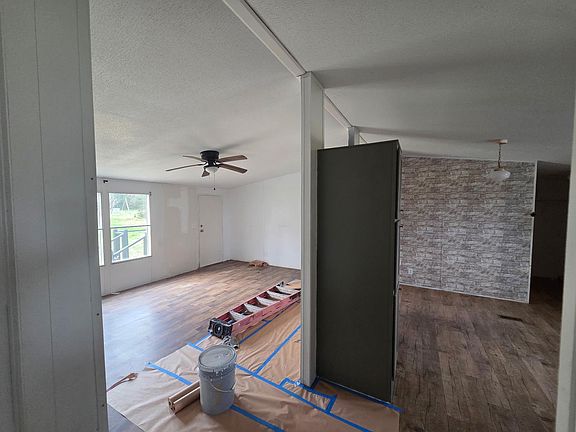 3rd image of 13675 Hero Way