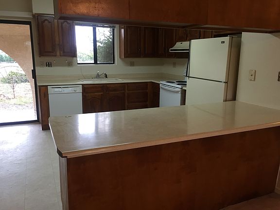 kitchen2