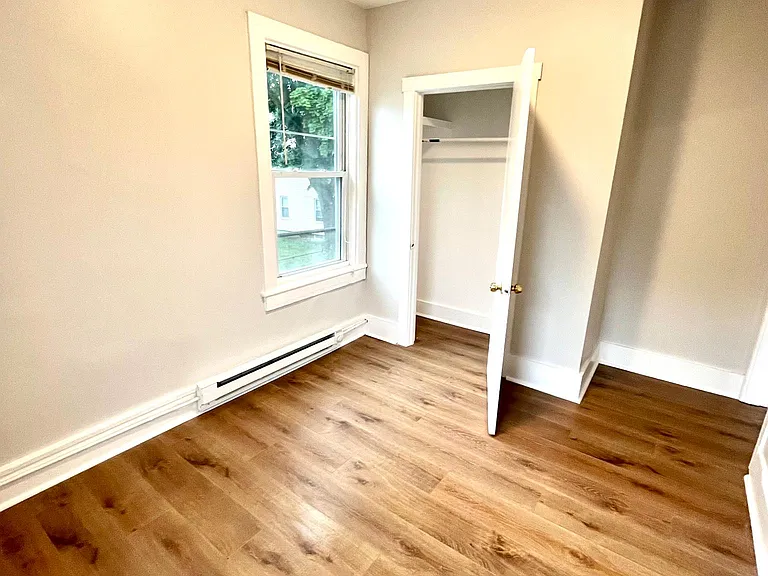 18 Lafayette St #3 — Photo 7