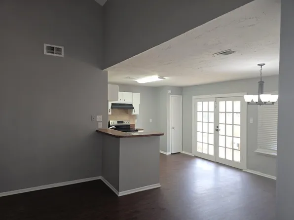 23926 Silversmith Ln, Katy, TX 77493