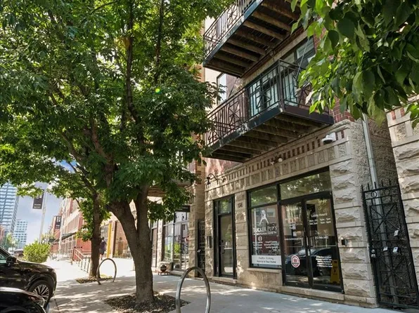 1046 W Fulton Market APT 3, Chicago, IL 60607