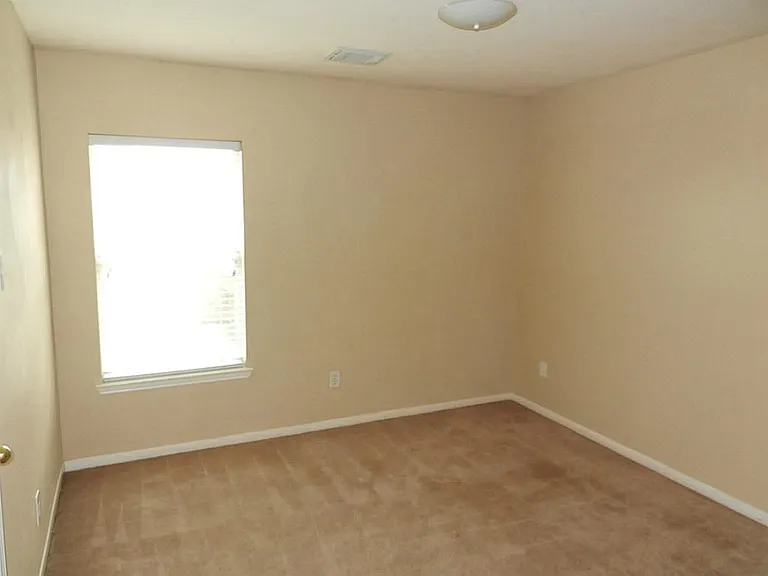 25215 Ibris Ranch Dr — Photo 16
