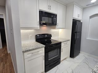 6601 Sands Point Dr APT 61, Houston, TX 77074