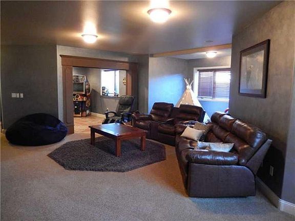 4th image of 6167 Aviara Blvd