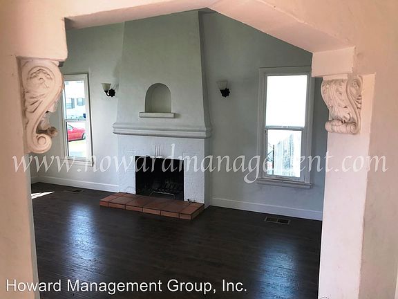 3rd image of 4154 Sutro Ave