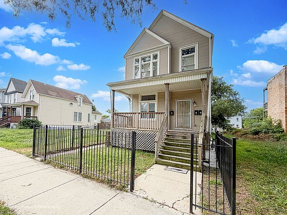 2nd image of 631 W 62nd St