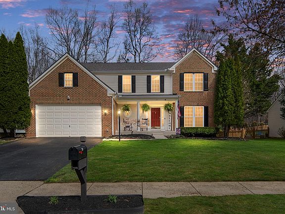 2nd image of 30 Nugent Dr