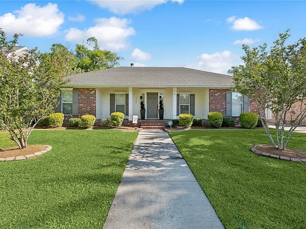 263 Villere Dr, Destrehan, LA 70047