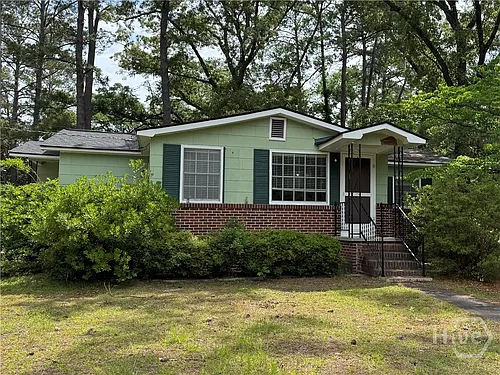108 Tyler St Photo 1