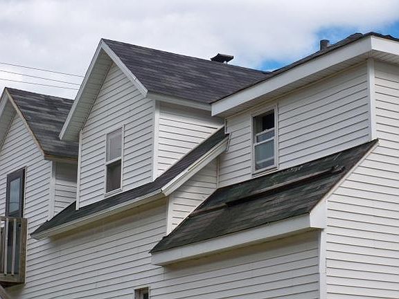 3rd image of 961 Velp Ave