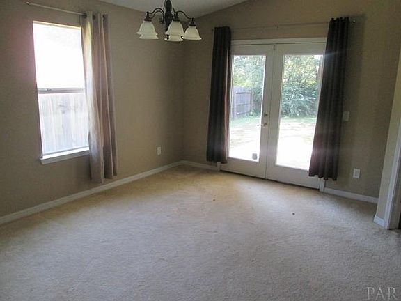 3rd image of 1356 Longbranch Dr