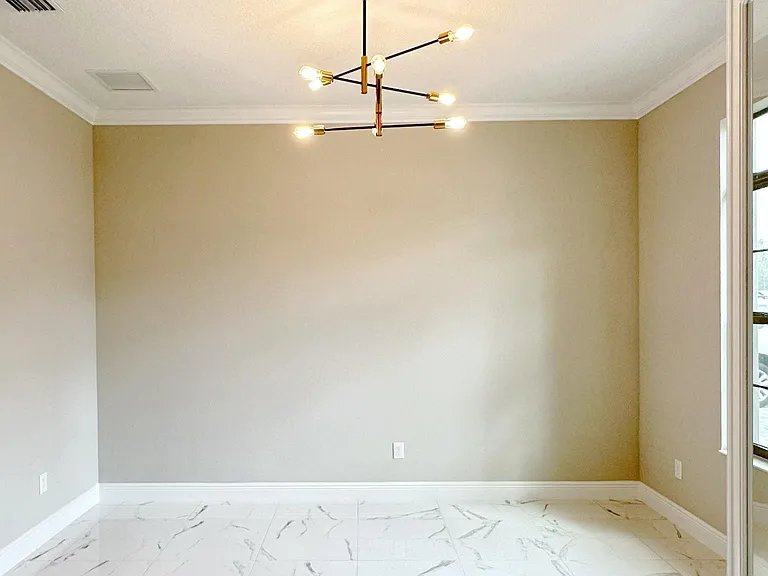 10530 Meadowrun Dr — Photo 16