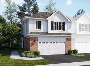Darcy Plan, Algonquin Meadows : Traditional Townhomes, Algonquin, IL 60102