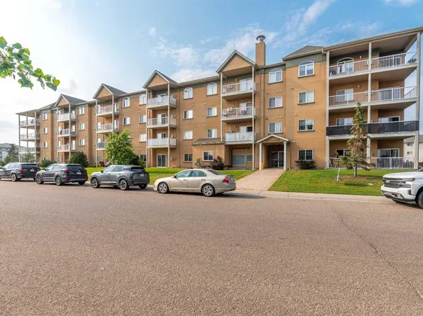 6802 S 42nd St #311, Lloydminster, AB T9V 2H5