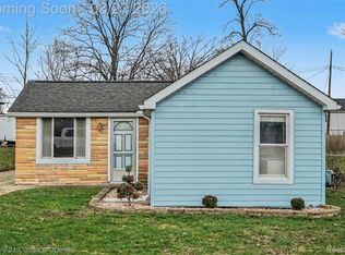 23674 Cora St, Brownstown, MI