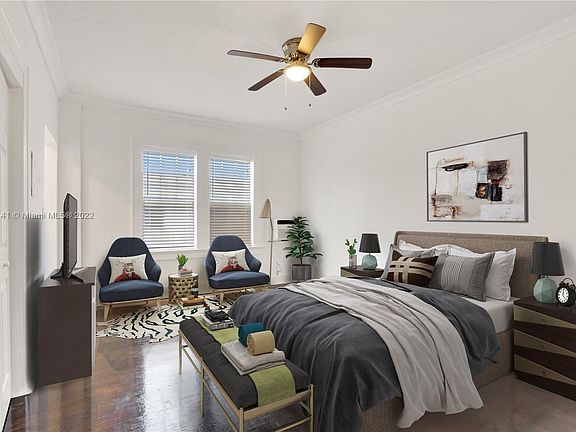 4th image of 1611 Michigan Ave APT 14