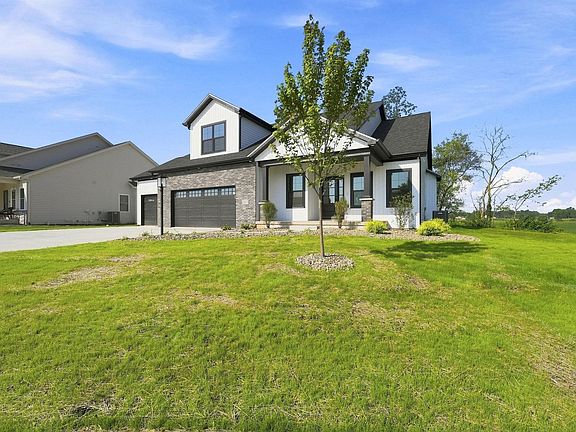 3rd image of 17885 Hutt Ridge Ct
