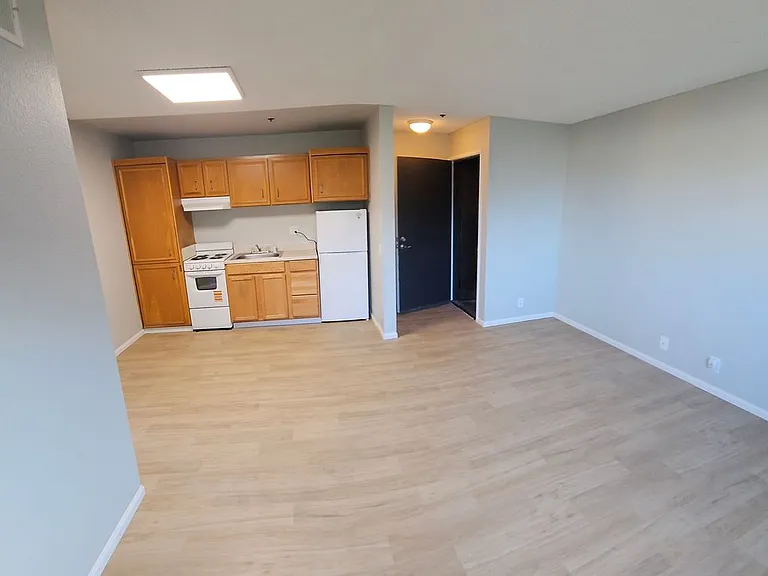 Georgia Regency Senior Apartments — Photo 51
