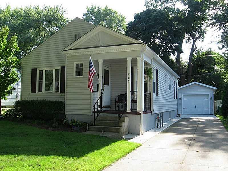 1st image of 908 Wyoming Ave