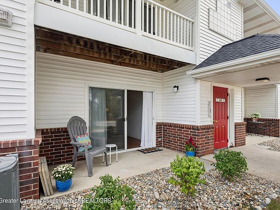 5th image of 405 Carom Cir #37
