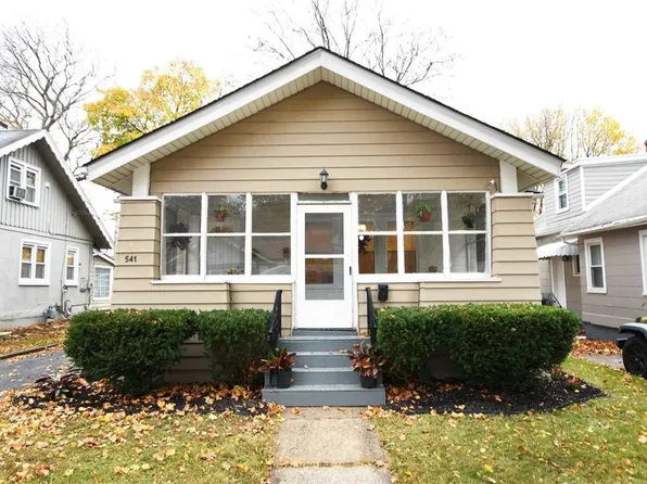 541 Westfield St, Rochester, NY 14619