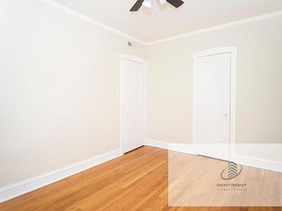 3rd image of 1249-55 W Henderson St #12552