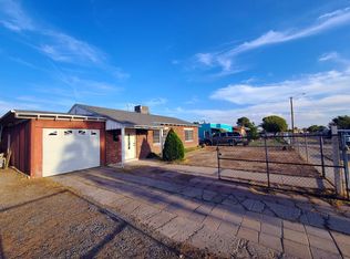 130 Edith Dr, El Paso, TX 79915