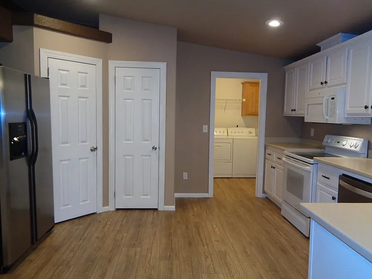 4511 Gray Fox Hts — Photo 4