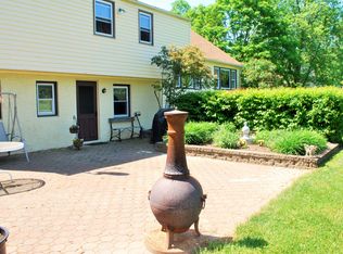 4424 Southview Ln, Doylestown, PA 18902