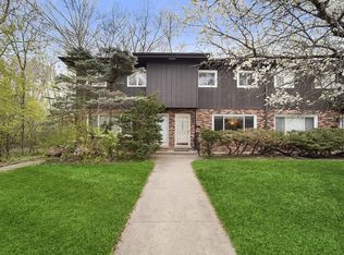 1522 Shermer Rd, Northbrook, IL 60062