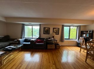 1243 Beacon St APT 3A, Brookline, MA 02446