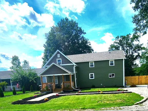 714 Moss St, Defiance, OH 43512